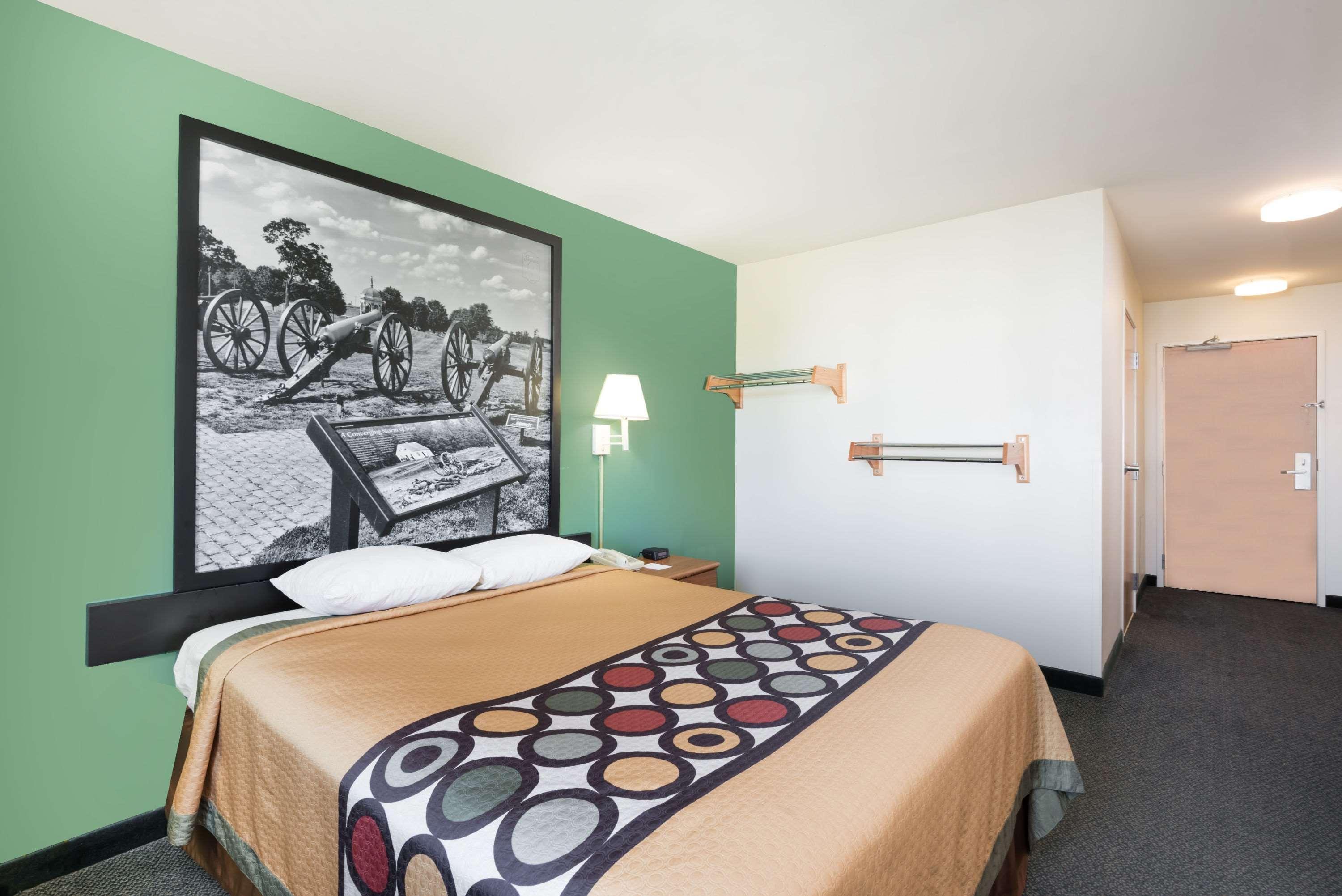 Super 8 By Wyndham Hagerstown/Halfway Area Otel Dış mekan fotoğraf