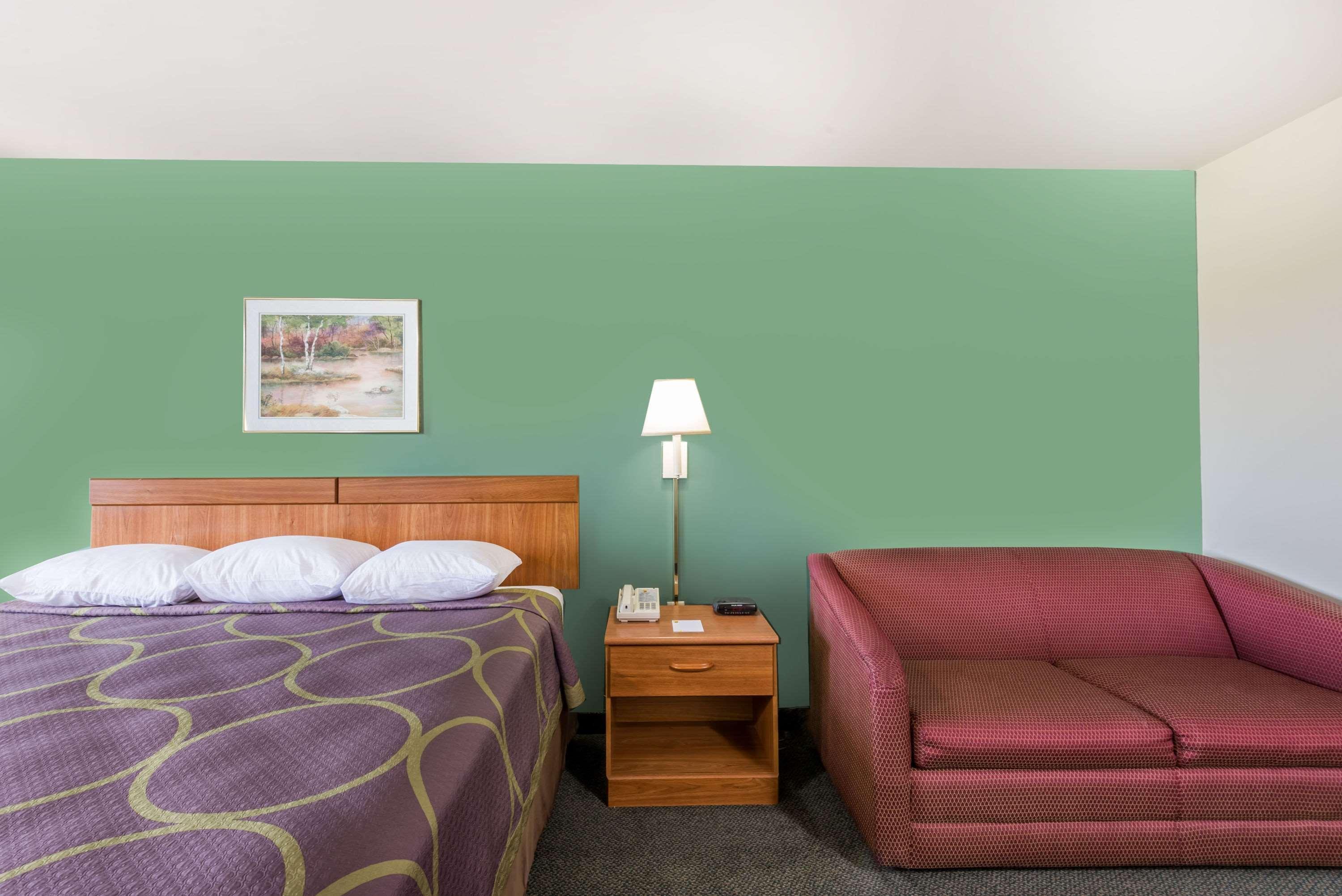 Super 8 By Wyndham Hagerstown/Halfway Area Otel Dış mekan fotoğraf